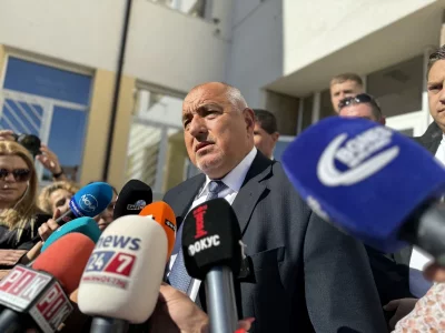 Борисов за скандала с машините: Представете си, че ви откраднат паролата на телефона или компютъра, ето това направиха от ПП