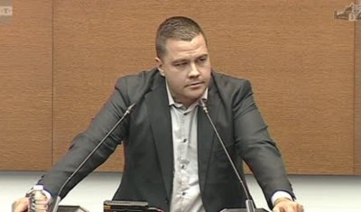 Станислав Балабанов публично унижи Кирил Петков и Христо Иванов в парламента, като ги попита: Как се чувствате, като ви подпират Пеевски и Борисов?