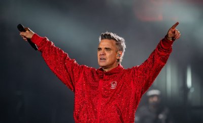 Подкупът към екипа на Роби Уилямс в София се превърна в международен скандал
