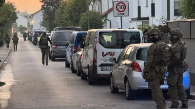 Октобърфест в Мюнхен временно е затворен заради експлозиите и стрелбата