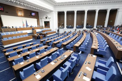 Парламентът отново без кворум