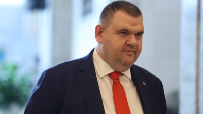 Делян Пеевски с остри думи към Асен Василев и Кирил Петков: Приключи плащането от краденето (СНИМКИ+ВИДЕО)