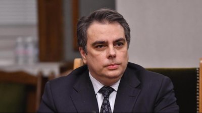 Асен Василев е новият председател на &bdquo;Продължаваме промяната&ldquo;