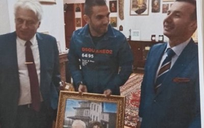 МАФИОТСКА СВАТБА В СОФИЯ! Стефан Димитров - Малката Яра се ожени, а Жоро Шопа и Златко Баретата дойдоха на крака, за да уважат бандитите от митниците!