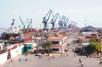 Морската сила на Индия: 13 основни пристанища, които са опора на световната търговия