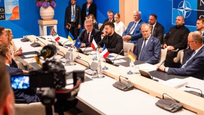 Politico: Лидерите на ЕС се стремят да реформират Съюза на фона на агресията на Путин