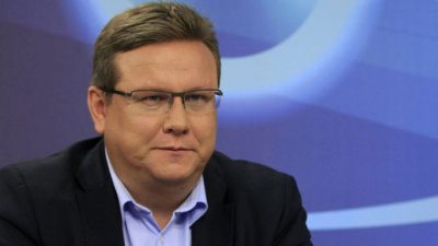 Явор Дачков: Пеевски е истинският премиер, той познава цялата корупционна система и я използва, Радев обира протестния вот