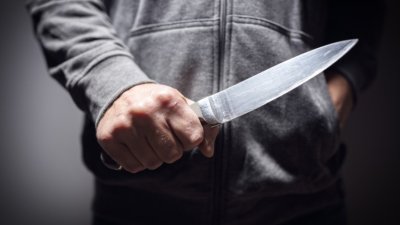 19-годишен бе намушкан с нож след скандал в шуменско село