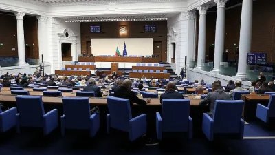 На първо четене: Парламентът одобри въвеждането на новия предмет &bdquo;Добродетели и религии&ldquo;