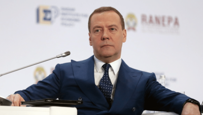 Медведев заплаши с ядрена реакция, ако САЩ доставят ракети &bdquo;Томахок&ldquo; на Украйна
