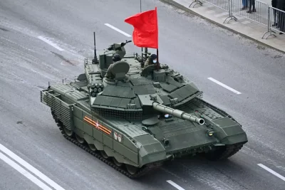 Сянката на Т-90 над НАТО: Русия се въоръжава за следващата война