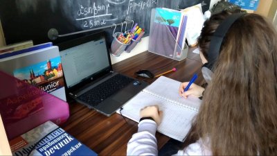 Учебните заведения в община Несебър преминават към онлайн обучение заради лошото време