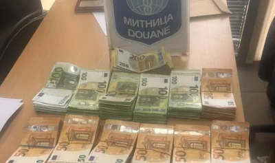 101 800 евро скрити в полуремарке задържаха на &bdquo;Капитан Андреево&ldquo;