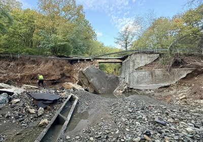 Бедствието в Бургаско продължава: Рухна мост на път II-99 край село Изгрев