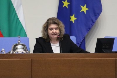 Наталия Киселова: Оттеглям се като председател на Народното събрание с чувство на дълг и отговорност. За мен беше чест!