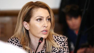 След среща между ГЕРБ-СДС, БСП и ИТН: Рая Назарян става председател на НС
