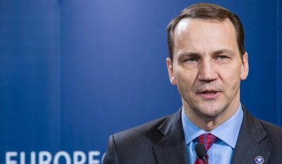 Полша заплаши да арестува Путин, ако самолетът му премине през нейното въздушно пространство