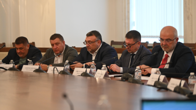 Вътрешната комисия отхвърли ветото на Радев върху промените в Закона за ДАНС