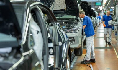 КРАЯТ НА ЕДНА ЛЕГЕНДА! Перник е в сълзи! Спират производството на Volkswagen Golf
