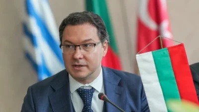 Митов: Руски шпиони и неомарксистки групи помагат на каналджии да заливат Европа с мигранти