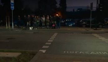 Жители на София алармират за опасно кръстовище, редовно използвано като скоростна отсечка