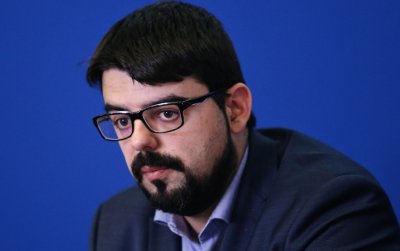 Експерт: Държавата трябва временно да поеме контрола над &bdquo;Лукойл Нефтохим Бургас&ldquo;