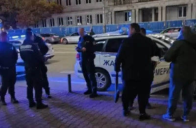 Момче на около 15 години е пострадало в столичен мол
