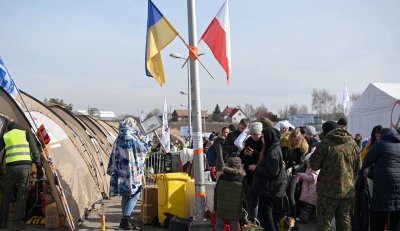 Bloomberg: Подкрепата за Украйна сред поляците се разпада