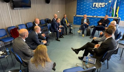 След напрежението около тристранния съвет: Борисов проведе важна среща за бюджета (СНИМКИ)
