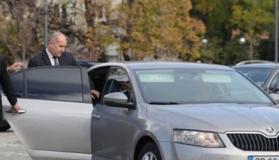 Парламентът реши: Президентът вече няма да предоставя &bdquo;Шкода&ldquo;-та на НСО