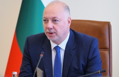 Желязков: Гарантираме, че нито лев от &bdquo;Лукойл&ldquo; няма да отиде в нежелана посока