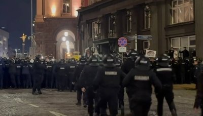 Протестът ескалира! (ВИДЕО)