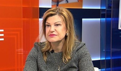 Наглата психоложка Ирена Соколова завлякла куп бизнесмени със стотици хиляди левове