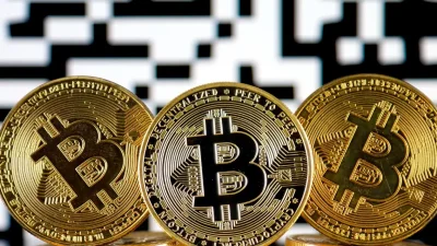   Биткойн бележи спад до най-ниските си нива от седмици &ndash; 82 000 долара