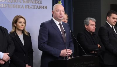 Оставката на кабинета &bdquo;Желязков&ldquo; вече е факт: Какво следва?