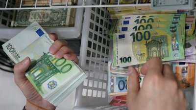 Мащабна акция в столицата: Иззеха 400 000 евро при операция срещу пране на пари