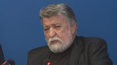 Вежди Рашидов: Идва смяна на поколенията, по-възрастните трябва да я приемат