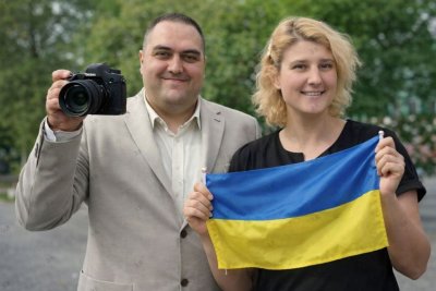 НИЩО ИЗНЕНАДВАЩО! Директорът педофил си падал по Украйна и изроди като Лекси Фльор