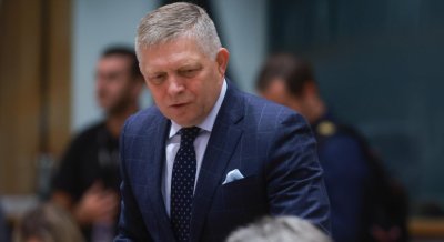   Фицо: Словакия ще блокира финансирането на украинската армия от ЕС
