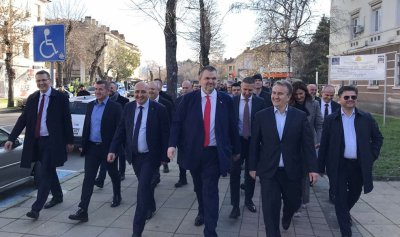 Пеевски похвали кмета на Кърджали и заяви: Гражданите искат спокойствие и работа за тях. Затова трябва държавата да е стабилна, да има добър бюджет