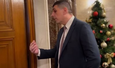 - Ехоо, удобно ли е?