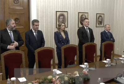 НА ЖИВО: Румен Радев се среща с &bdquo;Има такъв народ&ldquo; в рамките на консултациите след оставката на кабинета "Желязков" (ДОПЪЛВА СЕ)