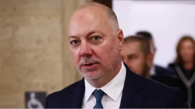   Желязков заминава за първата среща на върха на Източния фланг