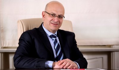 ВАЖНО ЗА ЕВРОТО! Шефът на &ldquo;Алианц Банк България&rdquo;: Сменете си левовете в евро до тази дата!