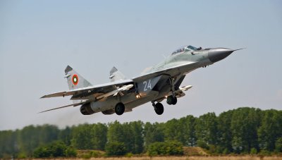 Полша готви &bdquo;неочакван подарък&ldquo; за Украйна: Изтребители МиГ-29 в замяна на технологични тайни за ракети и дронове
