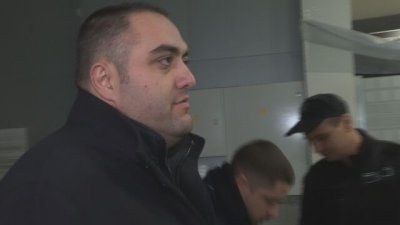 Уволниха директора на 138-о училище заради скандала със скритите камери в тоалетните