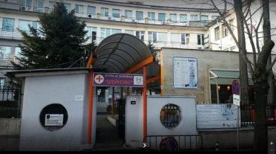 Подкрепа за недоносените бебета в &ldquo;Шейново&rdquo;: Остават само 10 000 лв. за важен кувьоз