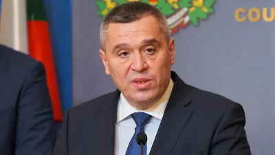 Министър Тахов: Целта ни е догодина &bdquo;Магазин за хората&ldquo; да достигне до всяко населено място в страната