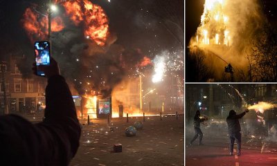 Смърт и хаос на Нова година: Фойерверки и експлозиви срещу униформени разтърсиха Нидерландия (ВИДЕО)