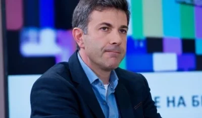 Ревльото Венелин Петков да вземе да млъкне, защото е жалък и смешен!